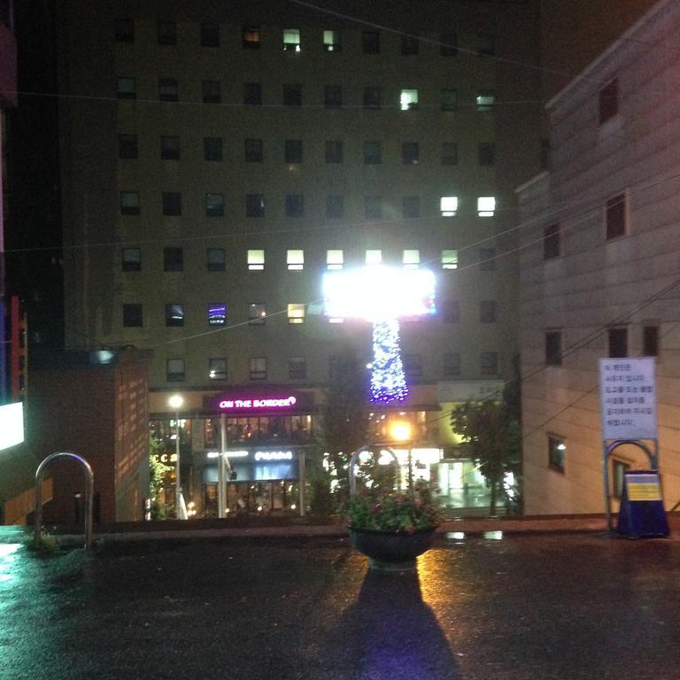 Itaewon Land Spa & Guesthouse Сеул Екстериор снимка
